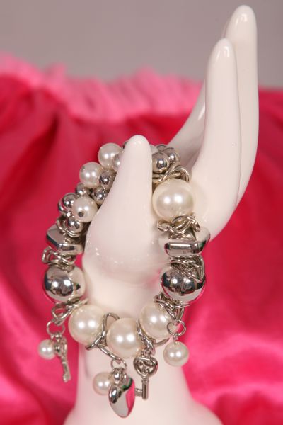 Pearl and Silver Bead Bracelet